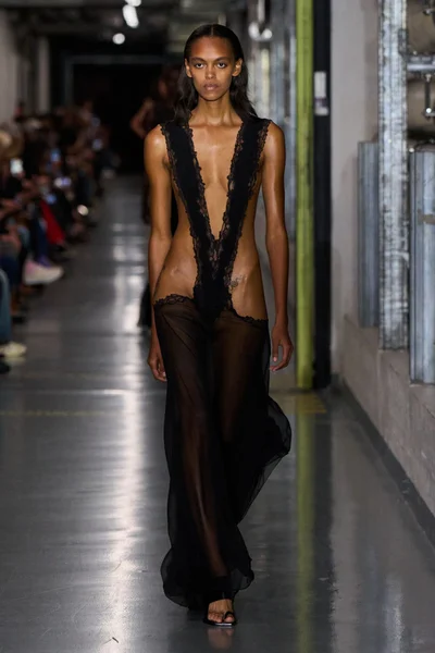 Look 53